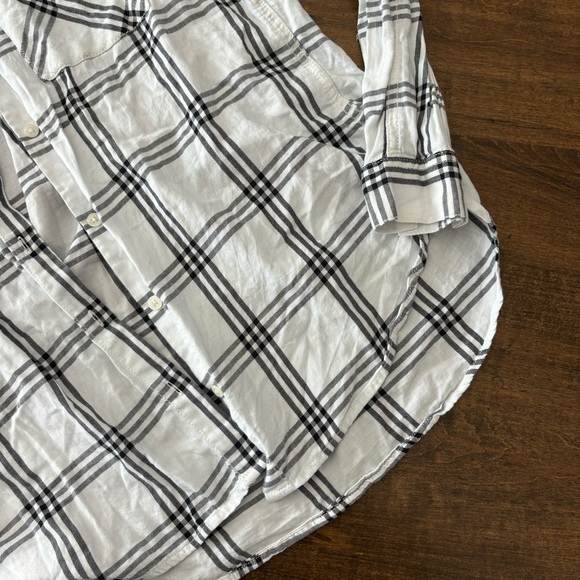 H&M Black and White Plaid Flannel Shirt - Picture 10 of 14